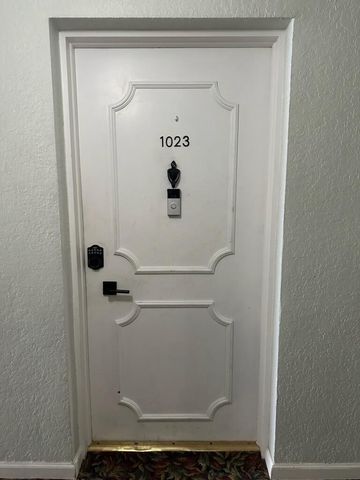 2220 NE 68th Street 1023, Fort Lauderdale, FL 33308