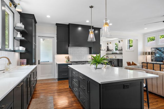 1903 Beechwood Ave, Nashville, TN 37212