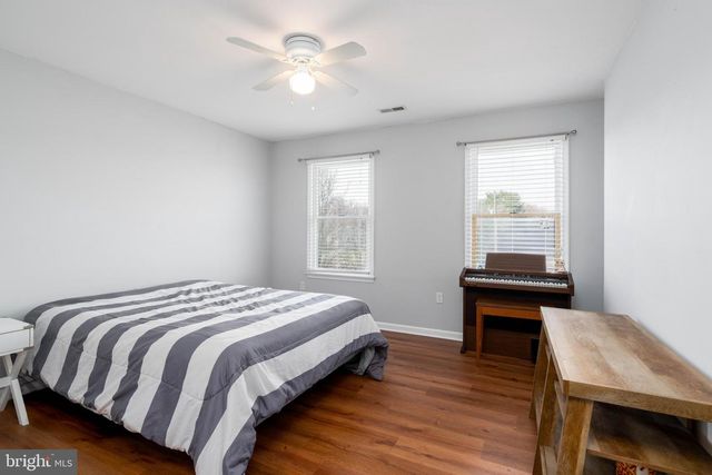 105 CEDAR GROVE RD, Mullica Hill, NJ 08062