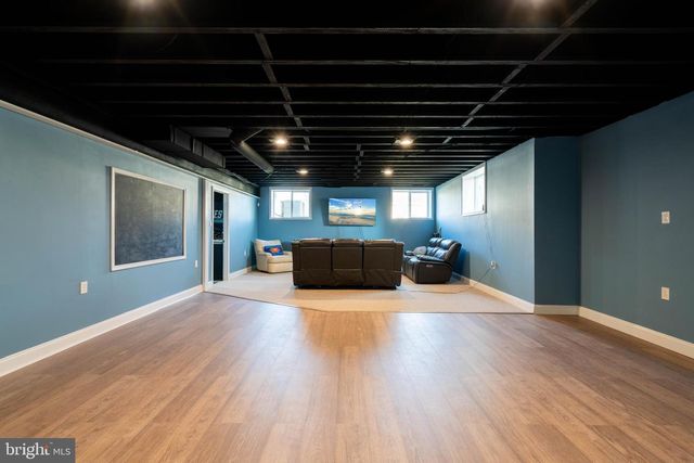 105 CEDAR GROVE RD, Mullica Hill, NJ 08062