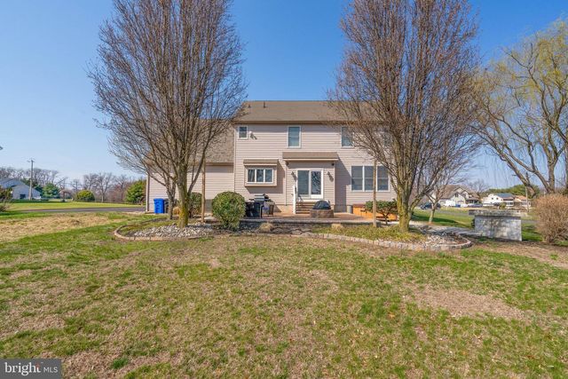 105 CEDAR GROVE RD, Mullica Hill, NJ 08062