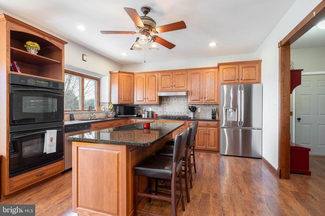 105 CEDAR GROVE RD, Mullica Hill, NJ 08062