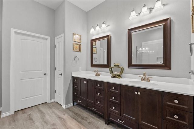 880 Paradise Drive, Coldspring, TX 77331