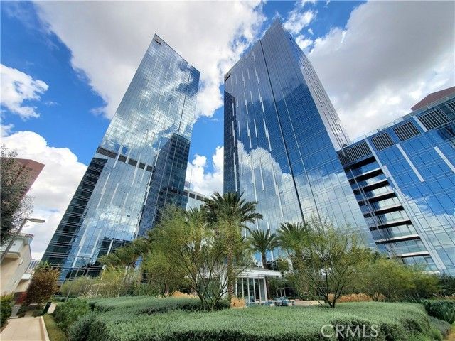 877 Francisco Street 1905, Los Angeles, CA 90017