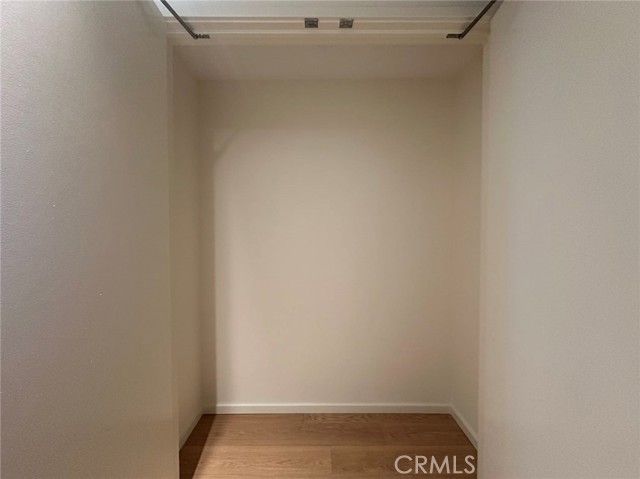 877 Francisco Street 1905, Los Angeles, CA 90017