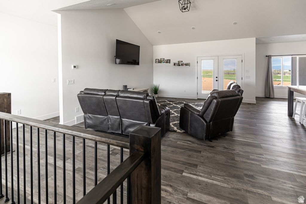 Image 13 of property listing at 166 W 580 N, Redmond, UT 84652