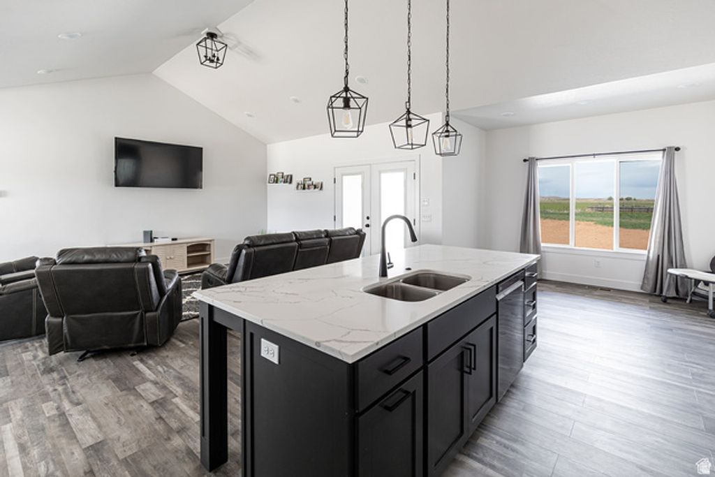 Image 16 of property listing at 166 W 580 N, Redmond, UT 84652