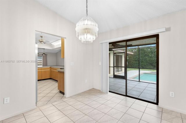 4264 NW 95th Ter, Sunrise, FL 33351