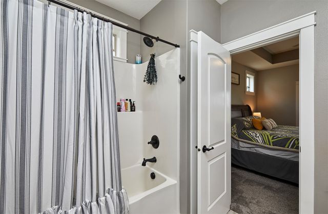 1417 S 11th Street, Adel, IA 50003