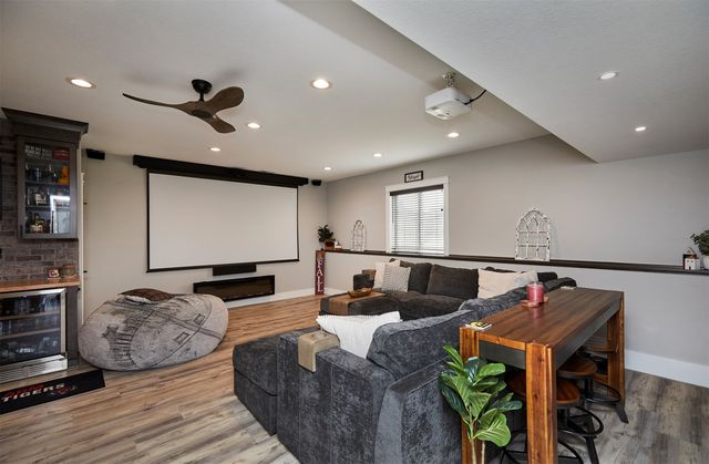 1417 S 11th Street, Adel, IA 50003