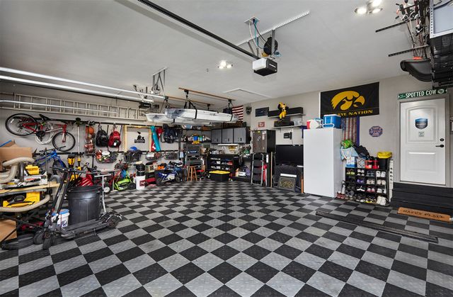 1417 S 11th Street, Adel, IA 50003