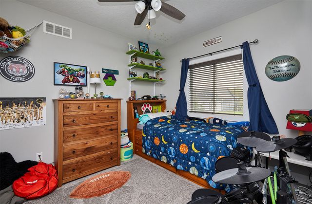 1417 S 11th Street, Adel, IA 50003