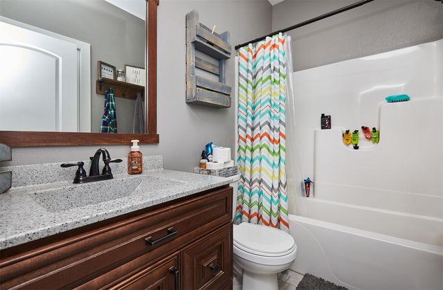 1417 S 11th Street, Adel, IA 50003