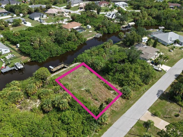 17394 BAYHARBOR CIRCLE, Port Charlotte, FL 33948
