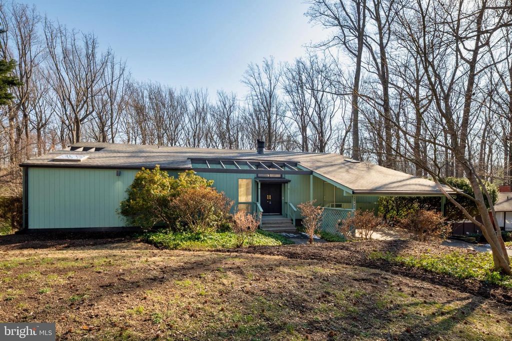 11089 SWANSFIELD RD, Columbia, MD 21044