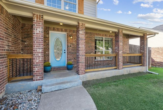 5000 Thorncliffe Drive, Arlington, TX 76016