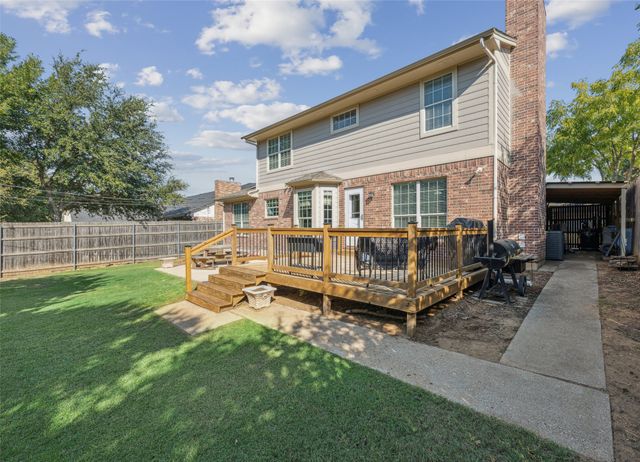 5000 Thorncliffe Drive, Arlington, TX 76016