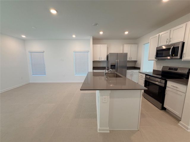 7420 OLIVEWOOD AVENUE, Orlando, FL 32829