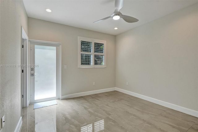 62 NE 26th St 62, Wilton Manors, FL 33305