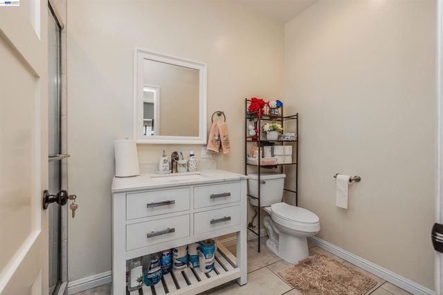 2520 Garvin Ave, Richmond, CA 94804
