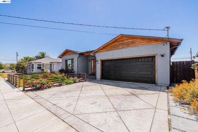 2520 Garvin Ave, Richmond, CA 94804