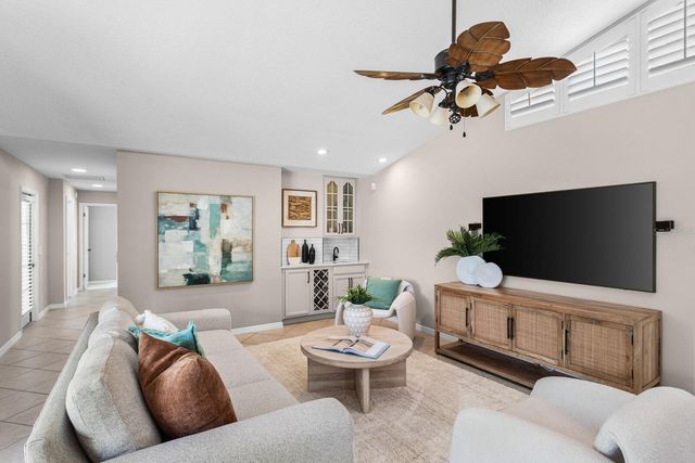 918 SHAGOS DRIVE, Apollo Beach, FL 33572