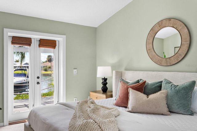 918 SHAGOS DRIVE, Apollo Beach, FL 33572