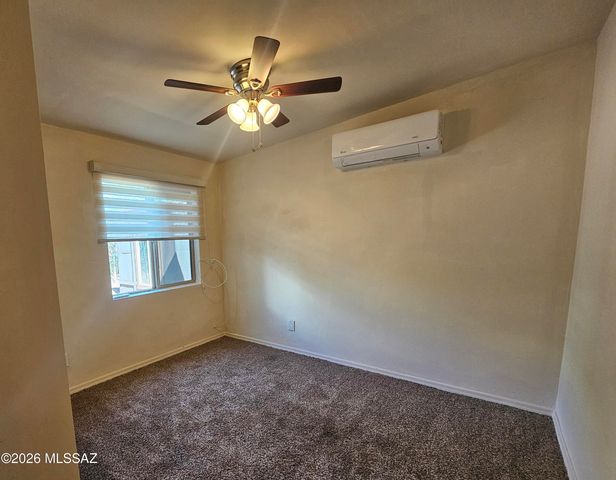 2525 S 8th Avenue, Tucson, AZ 85713