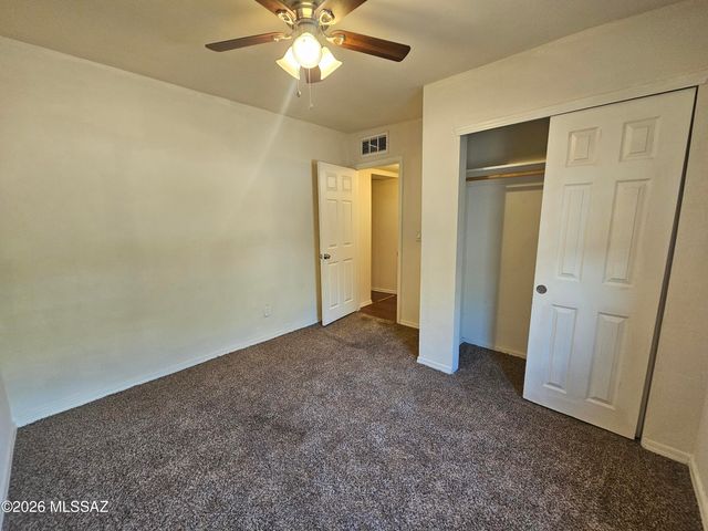 2525 S 8th Avenue, Tucson, AZ 85713