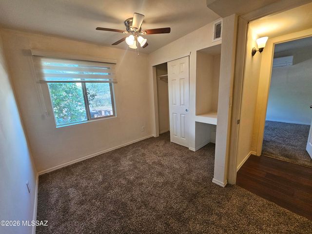 2525 S 8th Avenue, Tucson, AZ 85713