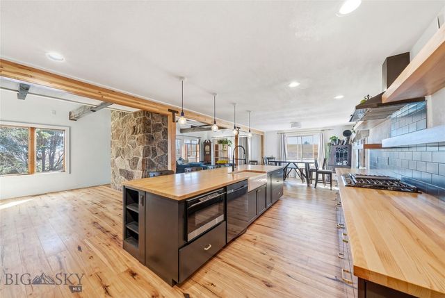 8685 Churchill, Manhattan, MT 59741