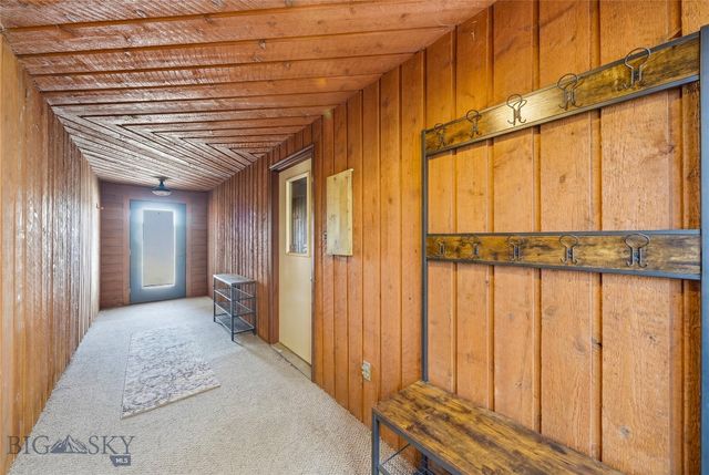 8685 Churchill, Manhattan, MT 59741