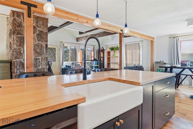 8685 Churchill, Manhattan, MT 59741