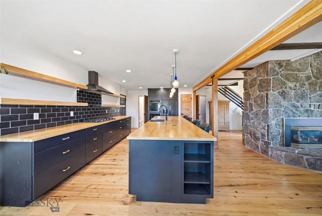 8685 Churchill, Manhattan, MT 59741