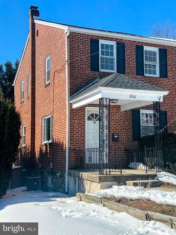 506 GREENVIEW LN, Havertown, PA 19083