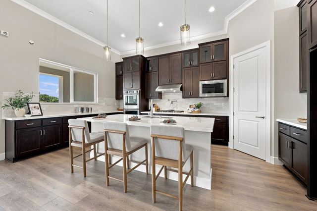 7056 Via Barlogio, El Dorado Hills, CA 95762
