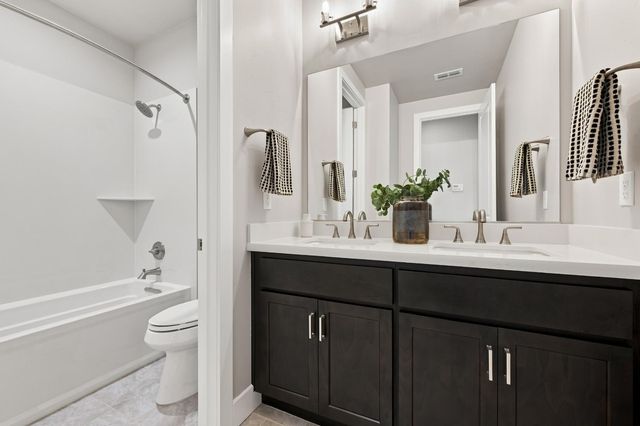 7056 Via Barlogio, El Dorado Hills, CA 95762