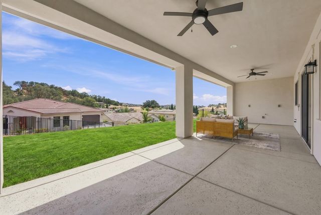 7056 Via Barlogio, El Dorado Hills, CA 95762