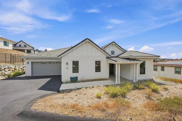 7056 Via Barlogio, El Dorado Hills, CA 95762