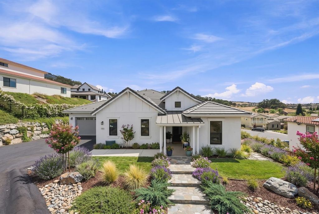 7056 Via Barlogio, El Dorado Hills, CA 95762
