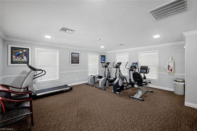 2106 Arbour Walk CIR 2911, Naples, FL 34109