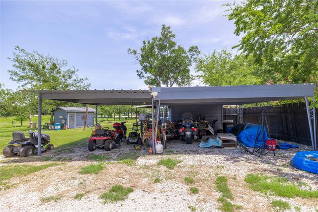 2620 Vine Street, Brownwood, TX 76801