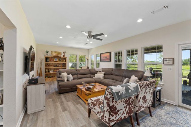 2620 Vine Street, Brownwood, TX 76801