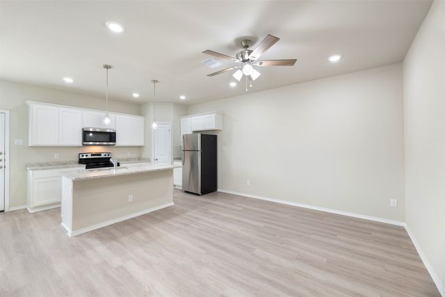 3501 E Renfro Street 605, Burleson, TX 76028