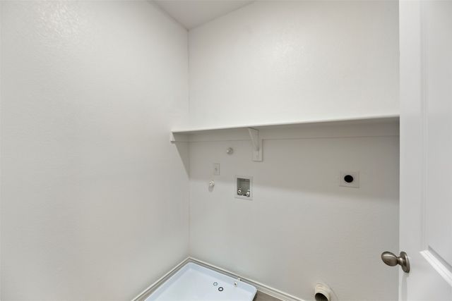 3501 E Renfro Street 605, Burleson, TX 76028