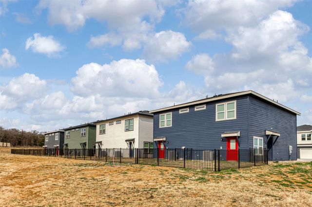 3501 E Renfro Street 605, Burleson, TX 76028