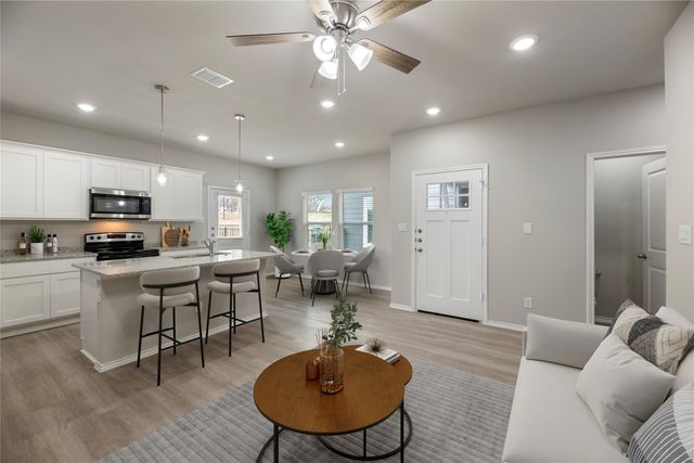 3501 E Renfro Street 605, Burleson, TX 76028