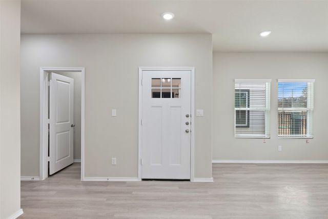 3501 E Renfro Street 605, Burleson, TX 76028