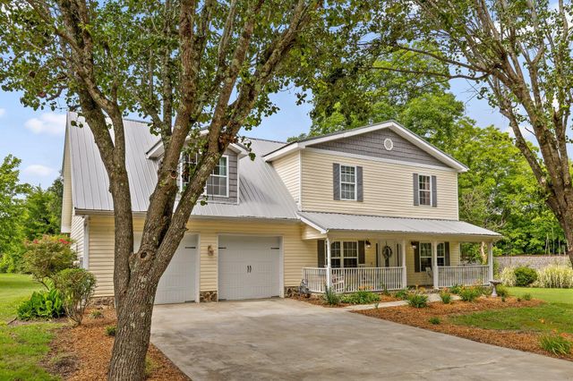 9304 Oak Street, Ooltewah, TN 37363