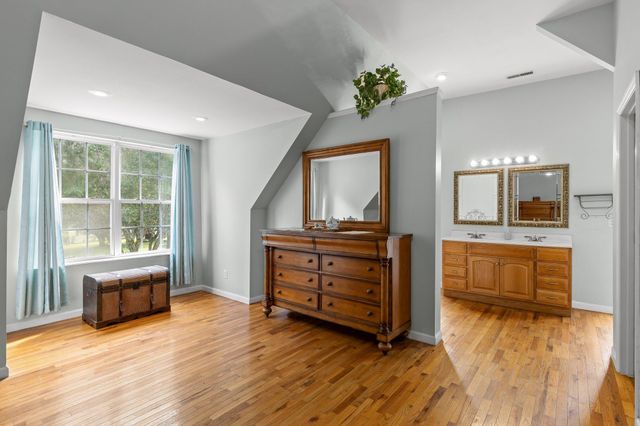 9304 Oak Street, Ooltewah, TN 37363